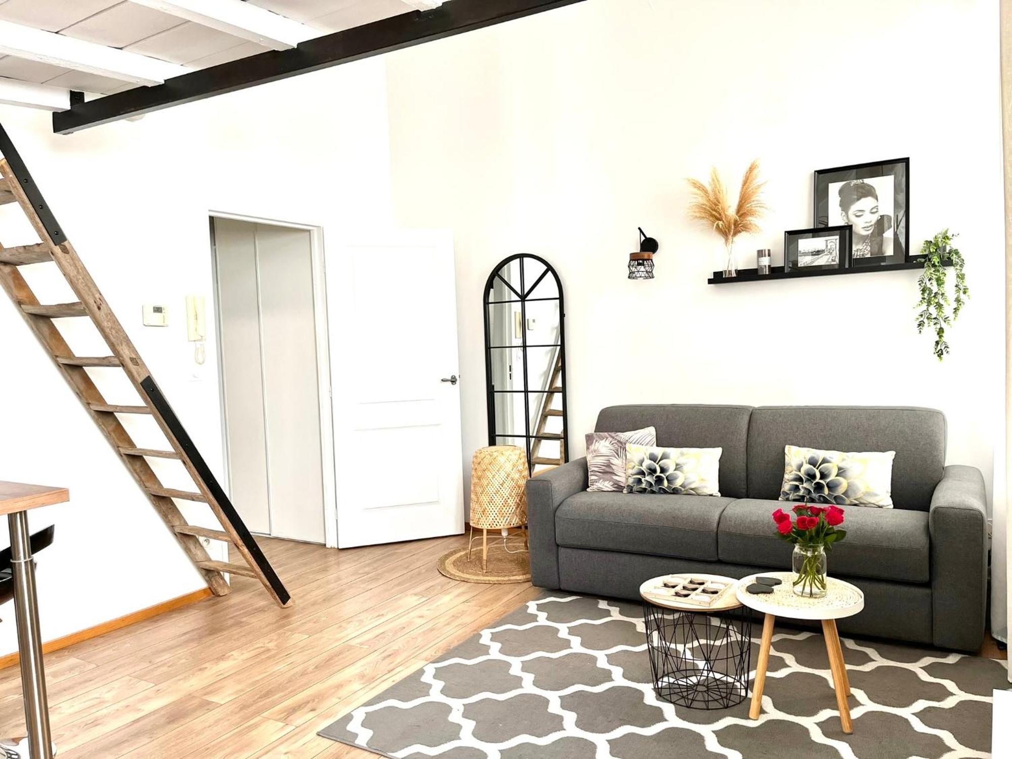 Mini-Loft, Clos Des Arts - Parking Gratuit アヴィニョン エクステリア 写真