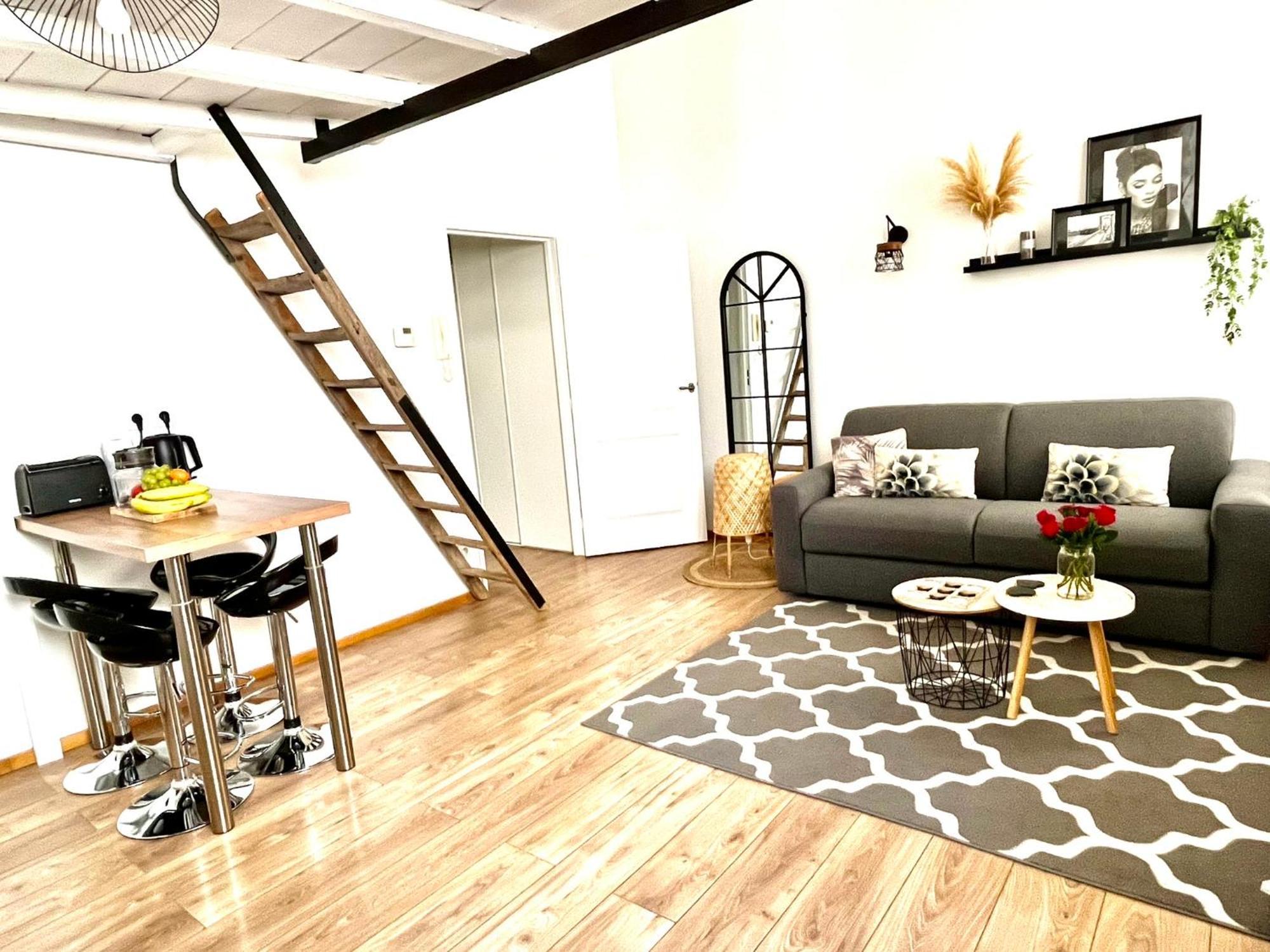 Mini-Loft, Clos Des Arts - Parking Gratuit アヴィニョン エクステリア 写真